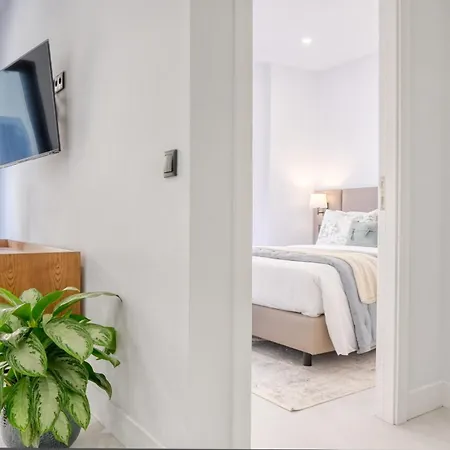 Beco Santa Emilia 2i, A In Madeira דירה