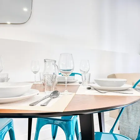 Beco Santa Emilia 2i, A In Madeira דירה