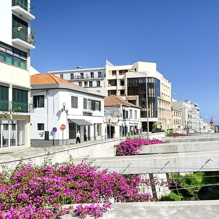 Beco Santa Emilia 2i, A In Madeira Apartament *