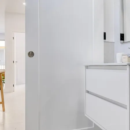 Beco Santa Emilia 2i, A In Madeira Funchal