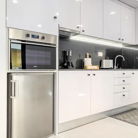 Beco Santa Emilia 2i, A In Madeira Apartman